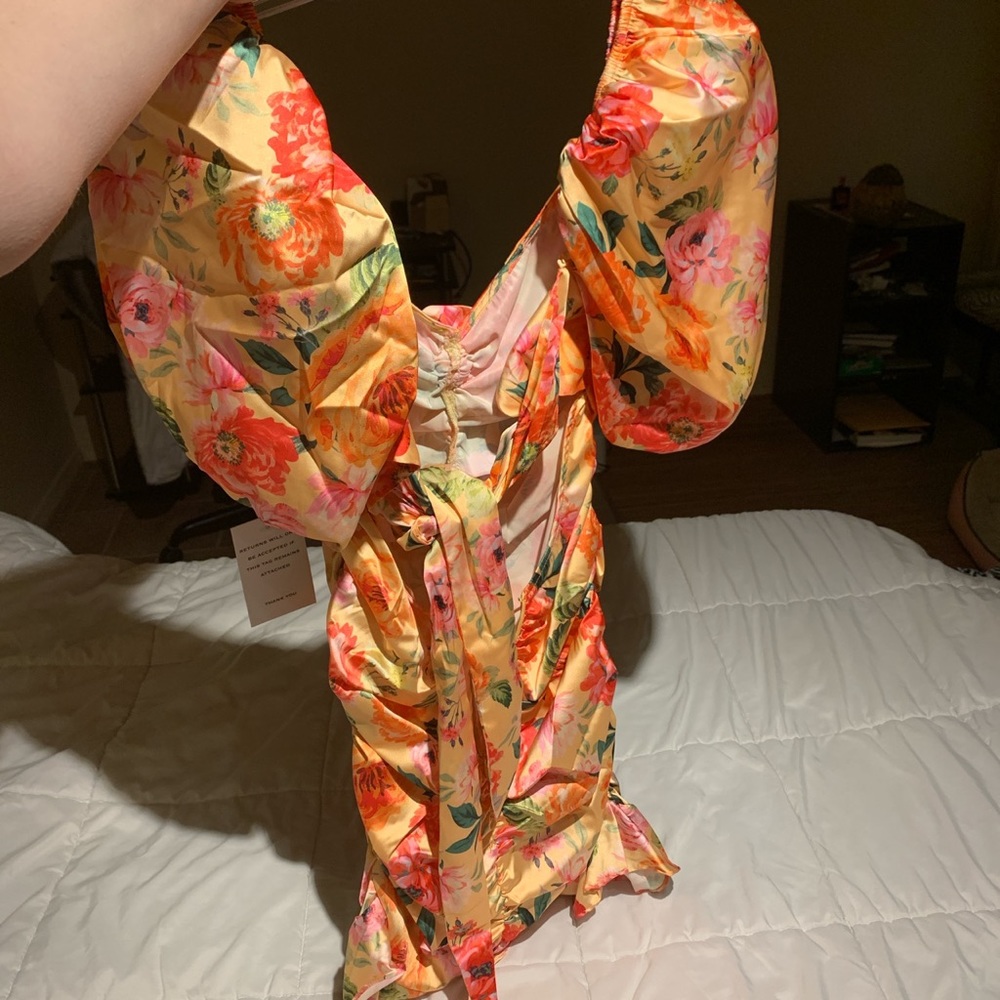 For love and lemons Versilla Dress - Picture 4 of 5